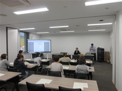 説明会の様子１